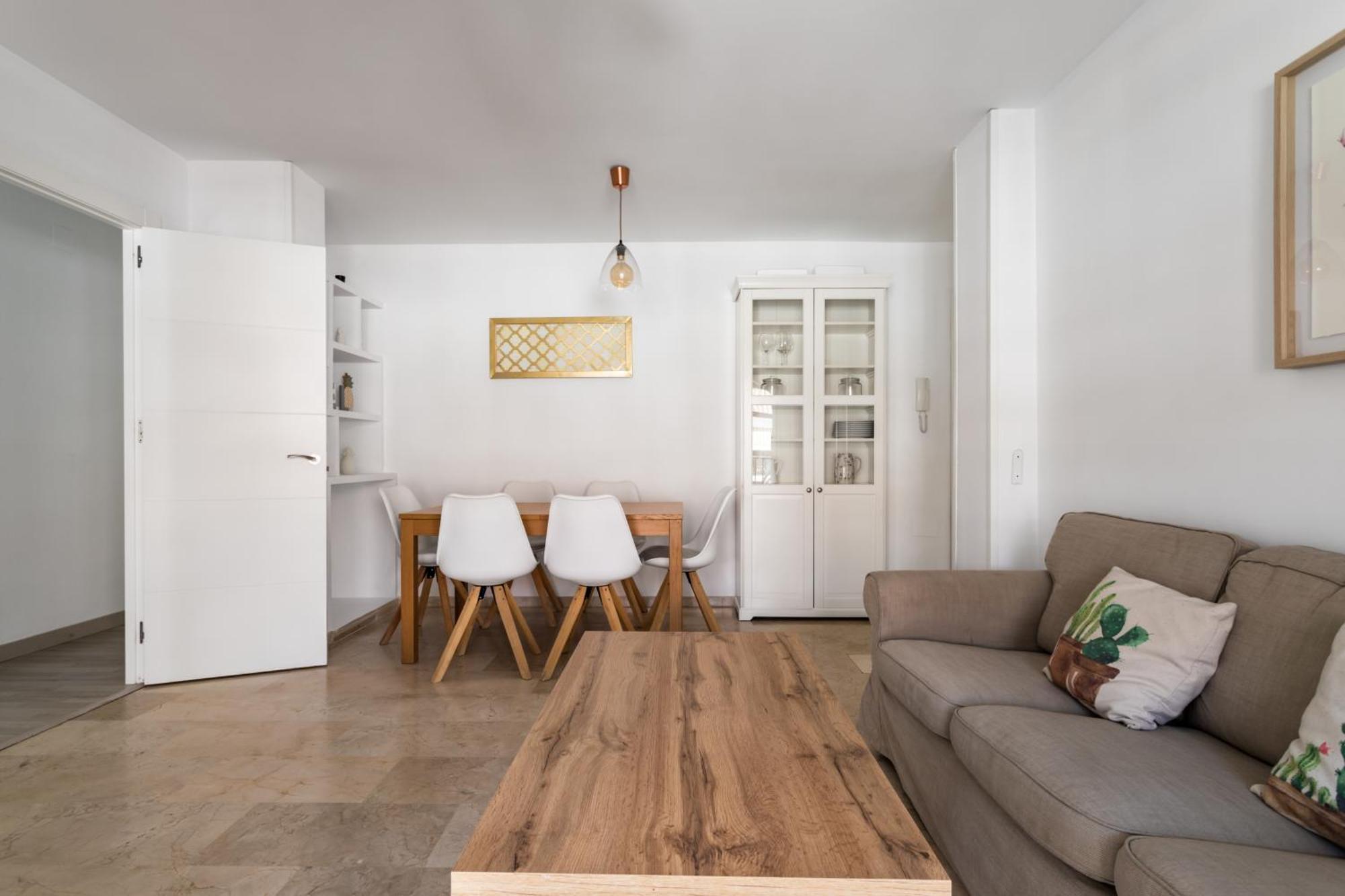 Apartament Sur Patios *